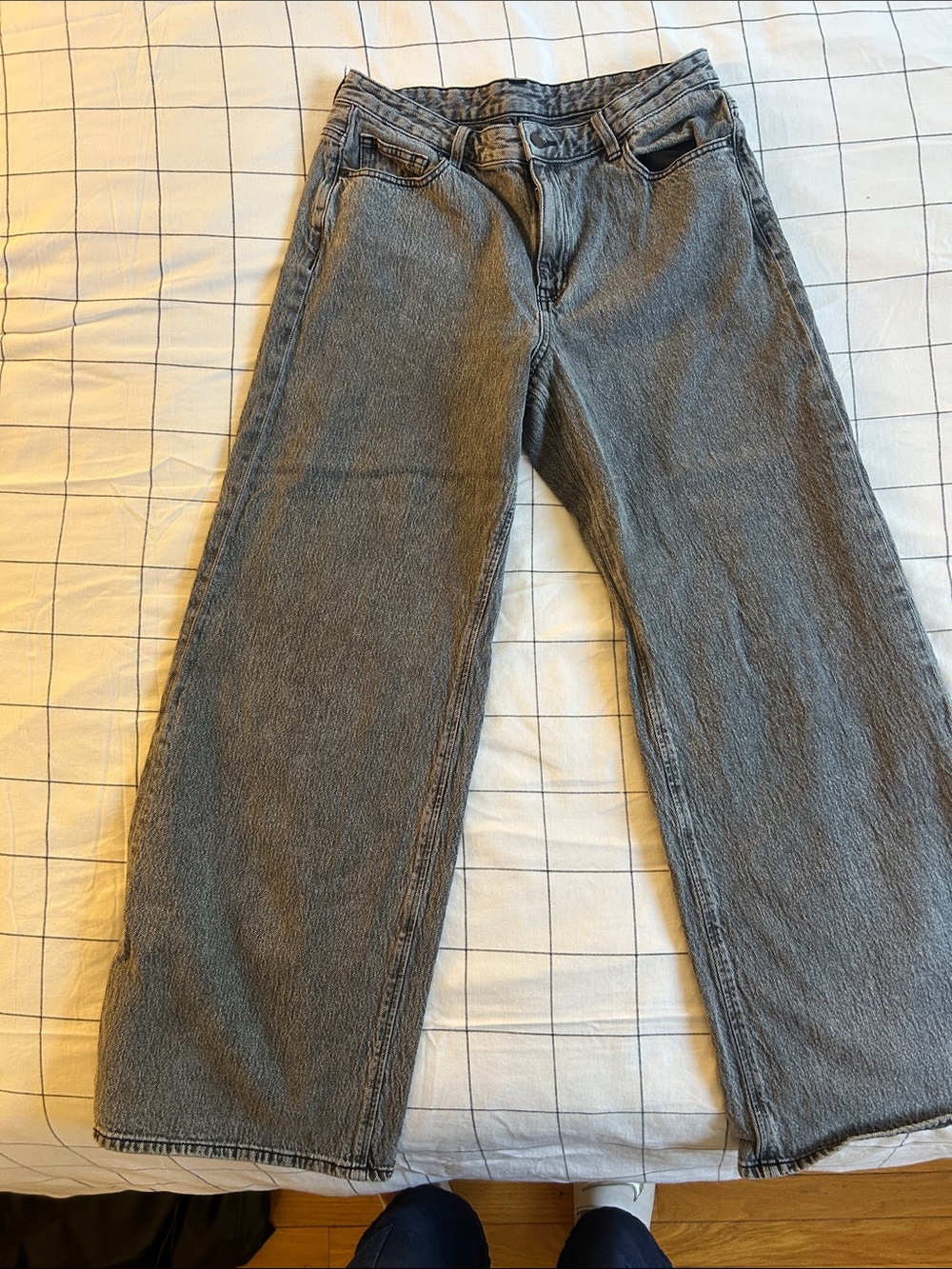 GU Women’s High-Waist Wide Leg Jeans - Gray